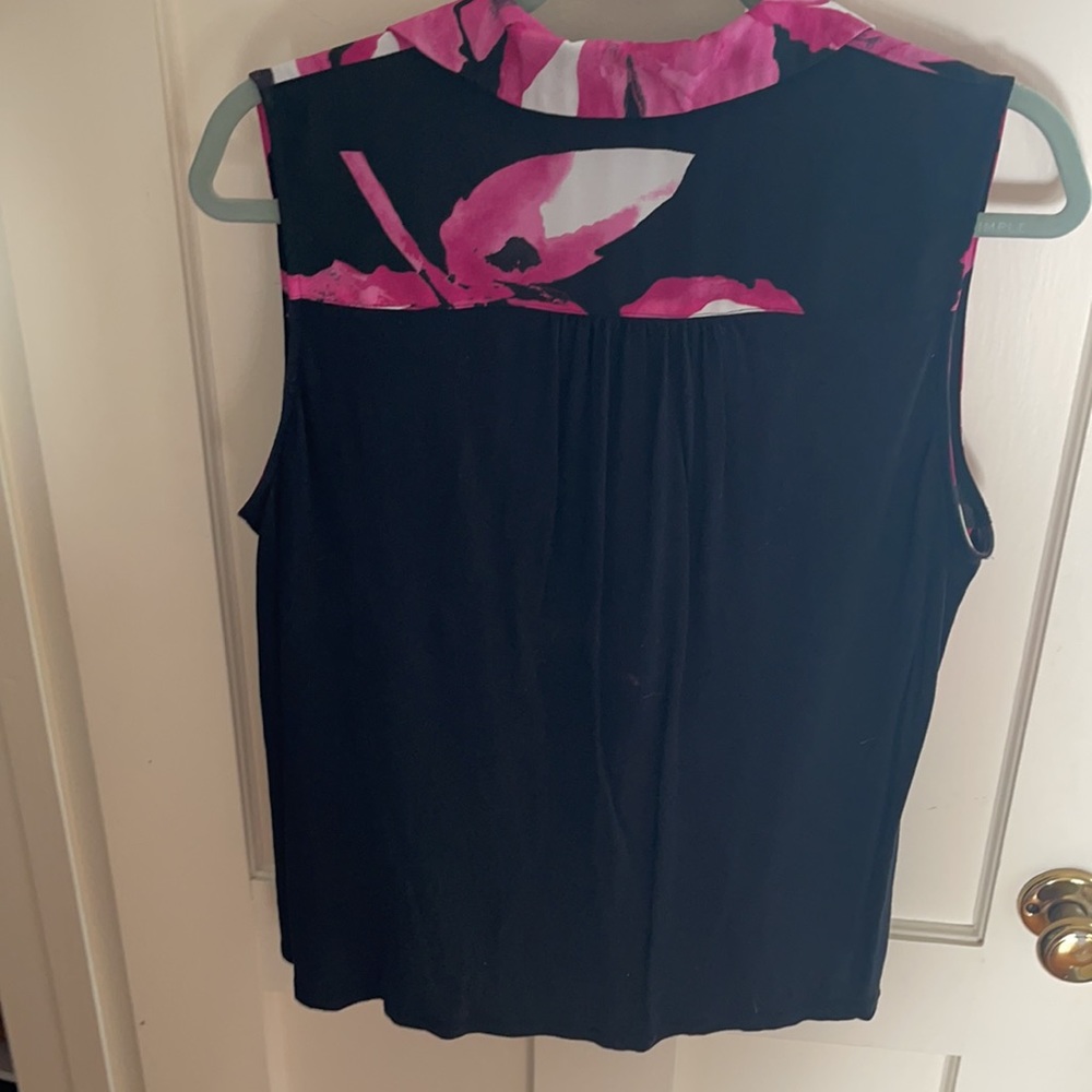 Collared Tank - Picture 3 of 5